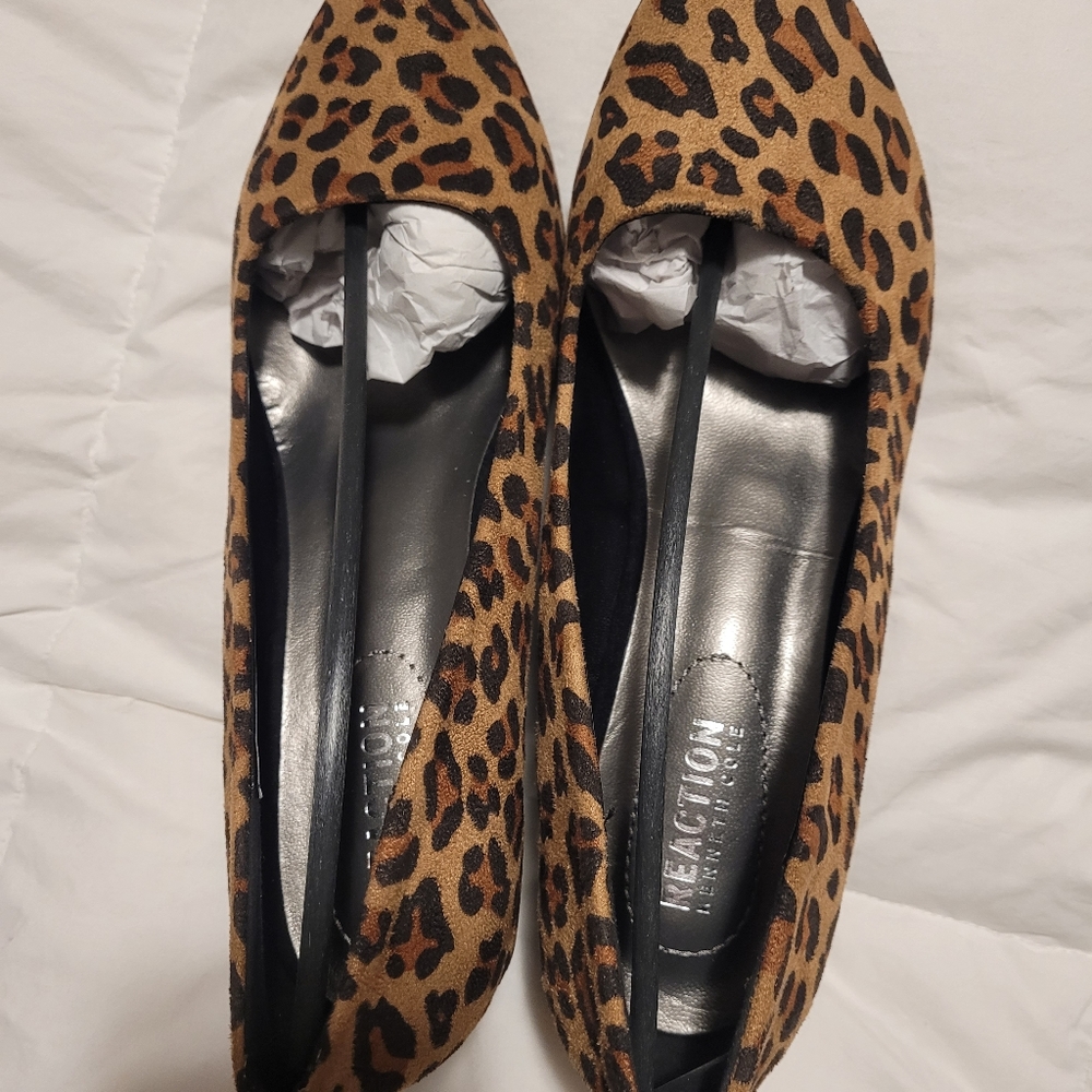 Kenneth cole reaction size 10